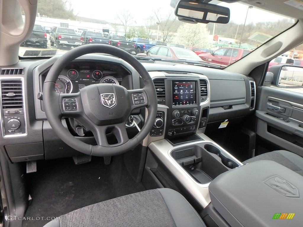 2018 1500 Big Horn Crew Cab 4x4 - Granite Crystal Metallic / Black/Diesel Gray photo #12