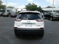 2019 Bright White Jeep Cherokee Latitude  photo #4