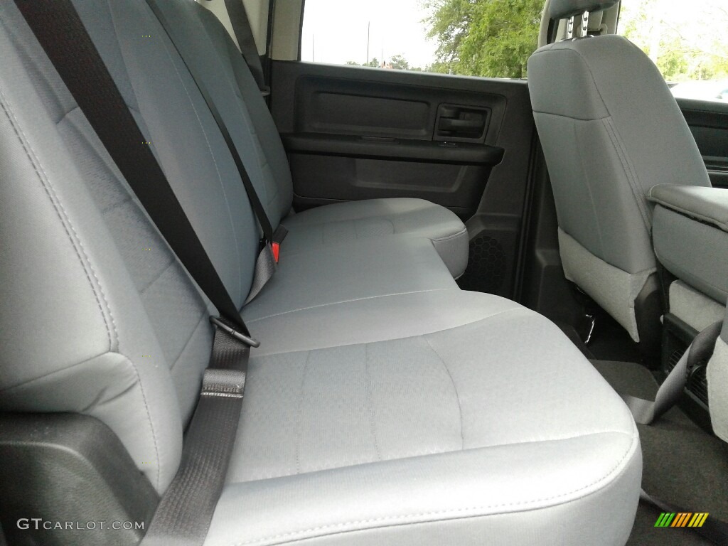 2018 1500 Express Crew Cab 4x4 - Blue Streak Pearl / Black/Diesel Gray photo #11