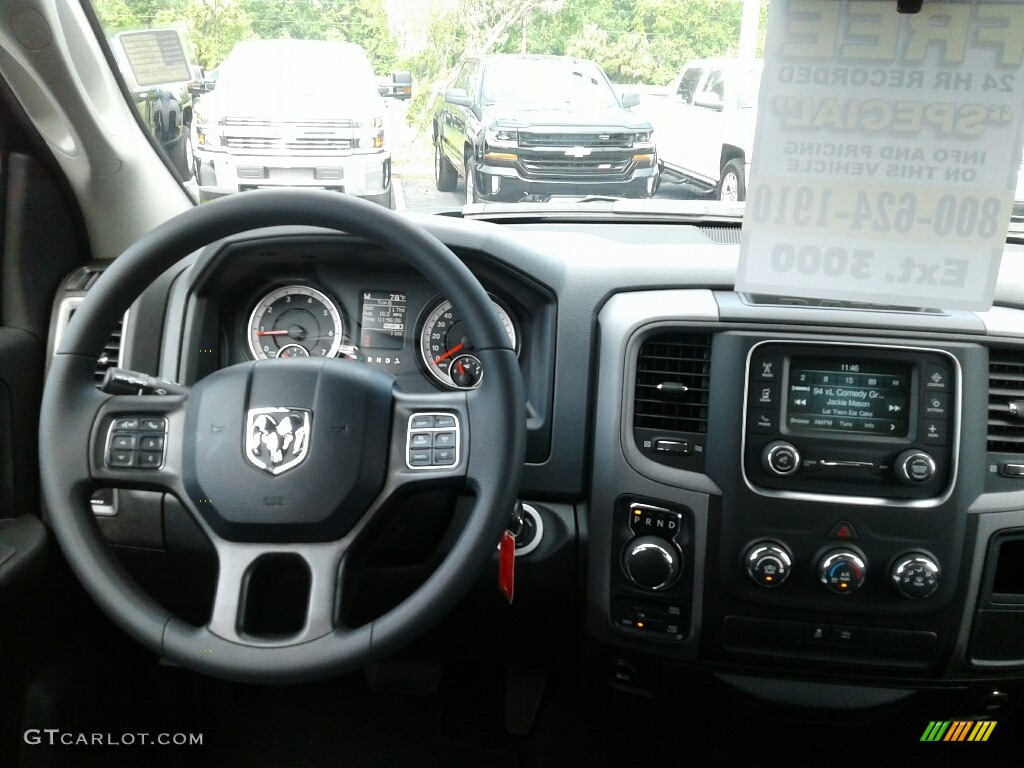 2018 1500 Express Crew Cab 4x4 - Blue Streak Pearl / Black/Diesel Gray photo #13