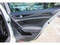 Pure White - Golf 4 Door 1.8T SE Photo No. 22