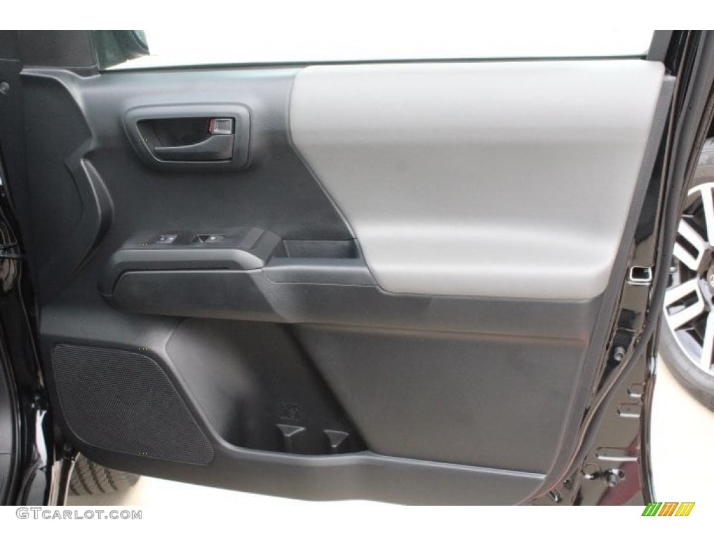 2018 Toyota Tacoma SR Double Cab Door Panel Photos