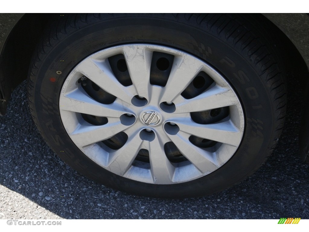 2014 Sentra S - Super Black / Charcoal photo #20