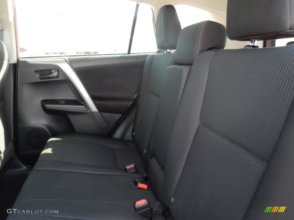 2018 RAV4 LE - Ruby Flare Pearl / Black photo #4