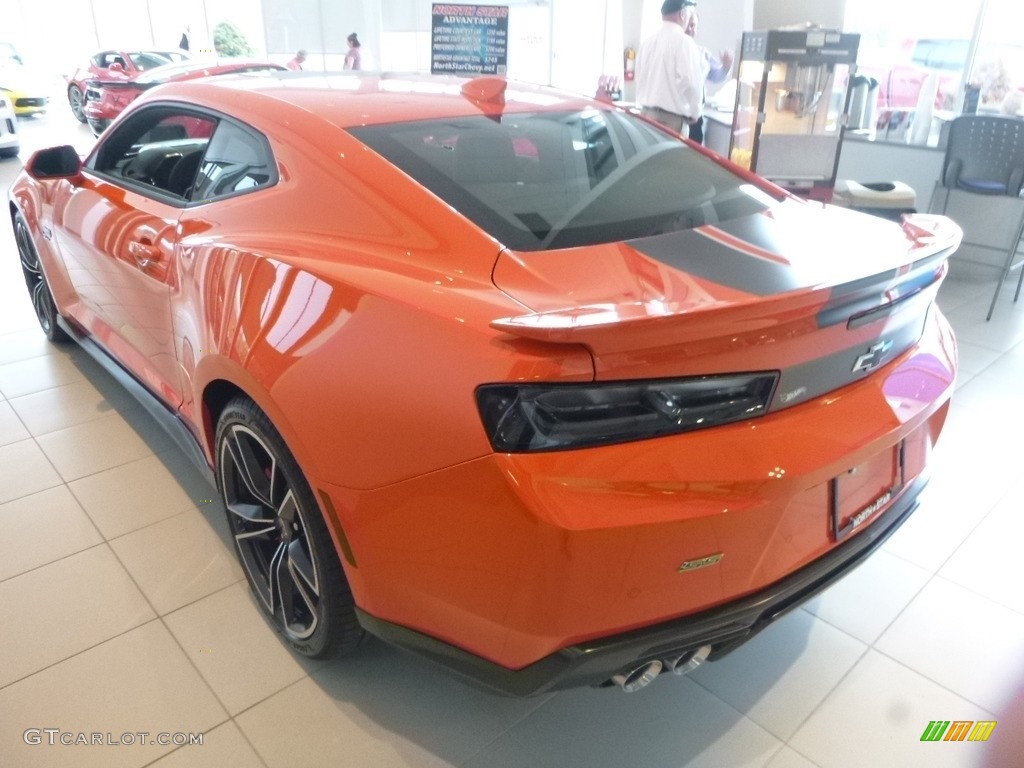 2018 Camaro SS Coupe Hot Wheels Package - Crush (Orange) / Jet Black/Orange Accents photo #4