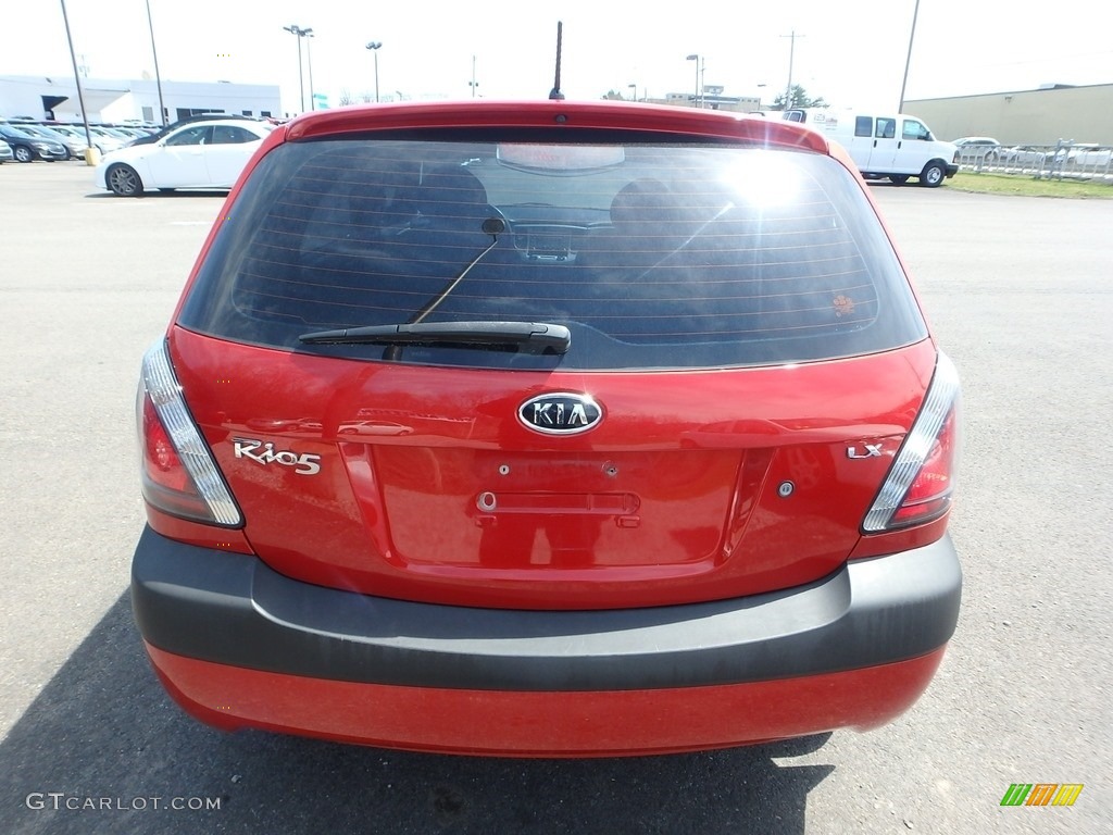 2007 Rio Rio5 SX Hatchback - Tropical Red / Gray photo #3