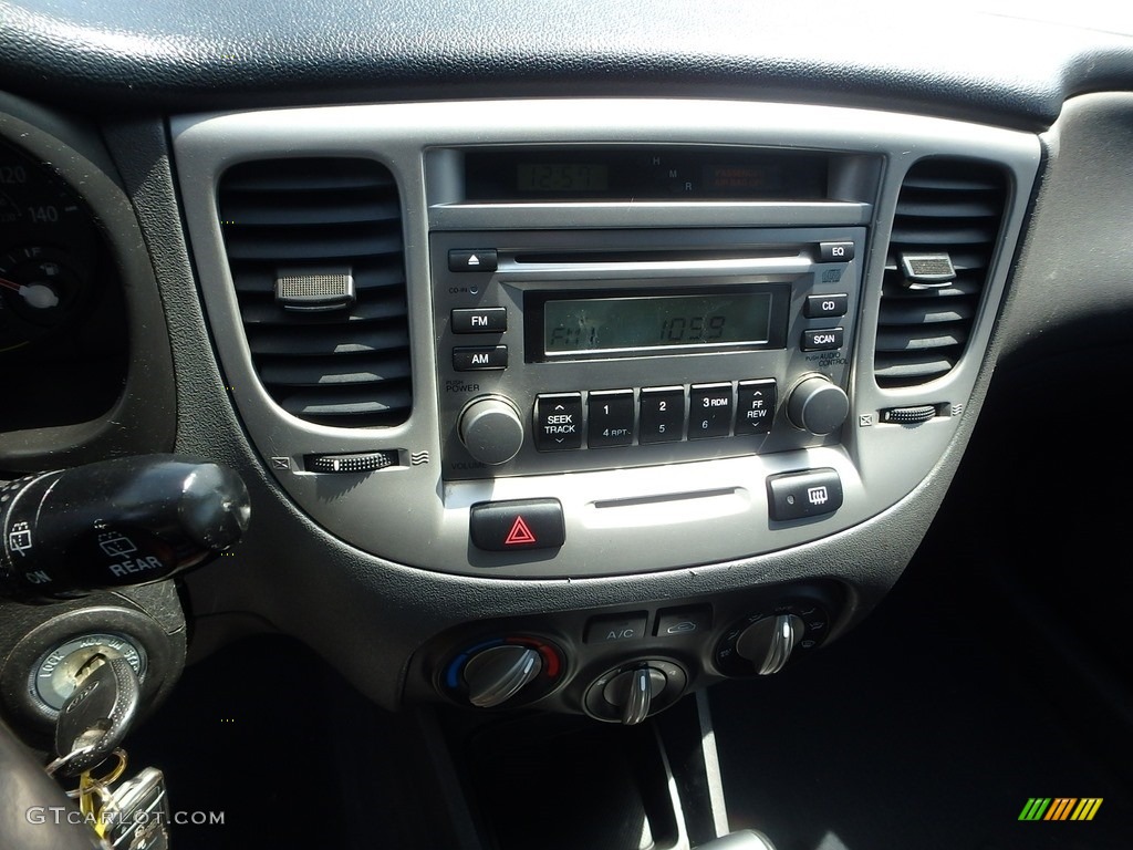2007 Rio Rio5 SX Hatchback - Tropical Red / Gray photo #13