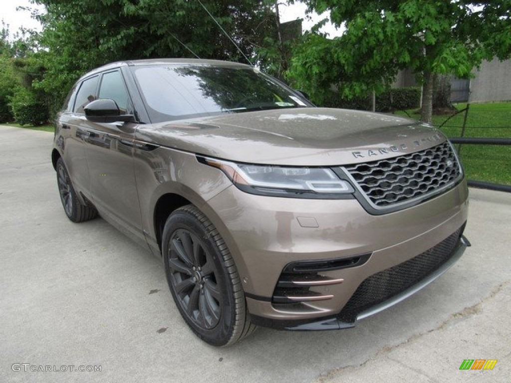 Kaikoura Stone Metallic 2018 Land Rover Range Rover Velar R Dynamic SE Exterior Photo #126775697