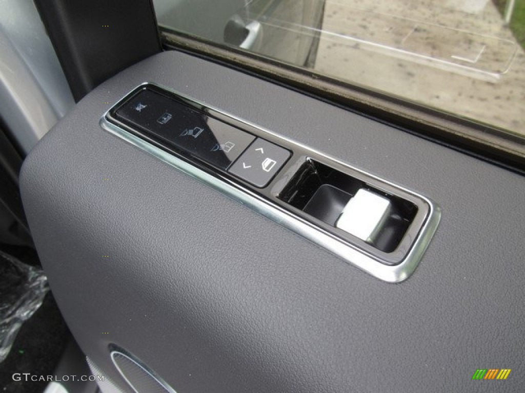 2018 Land Rover Range Rover HSE Controls Photo #126779261