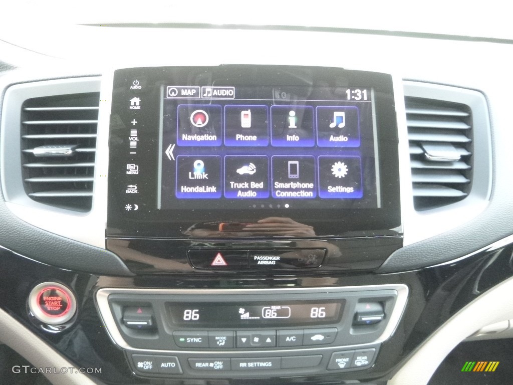 2018 Honda Ridgeline RTL-E AWD Controls Photo #126780254