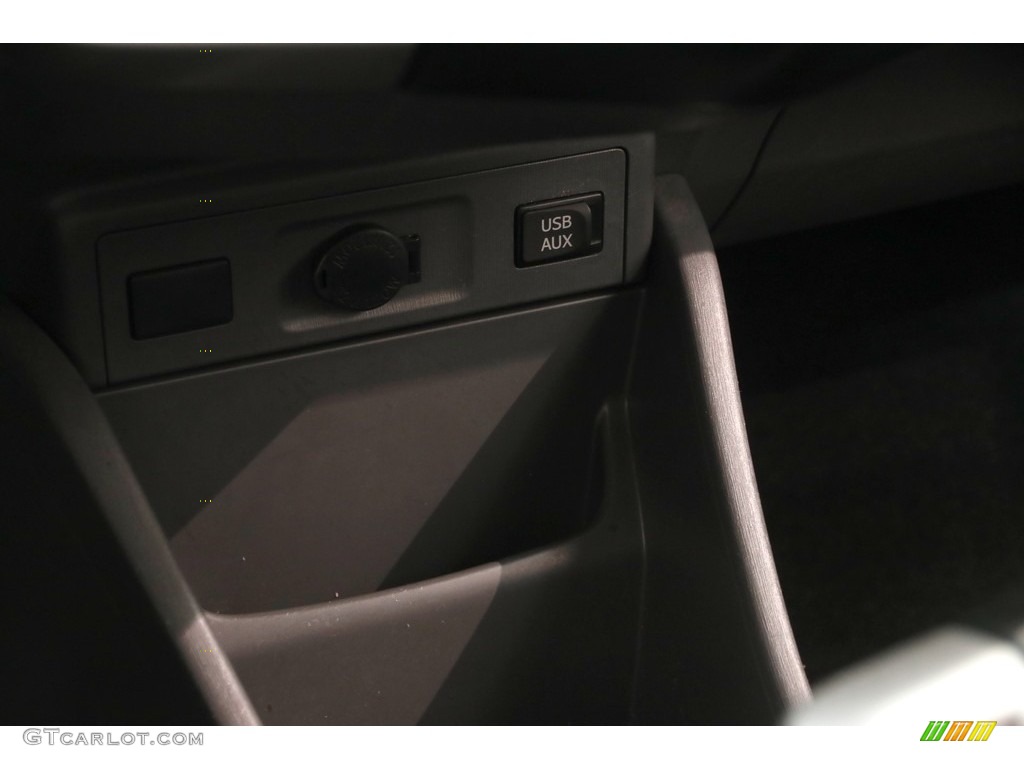 2012 Prius v Three Hybrid - Magnetic Gray Metallic / Dark Gray photo #18