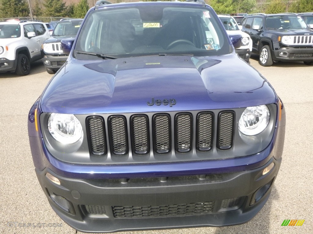 2018 Renegade Latitude 4x4 - Jetset Blue / Black photo #8