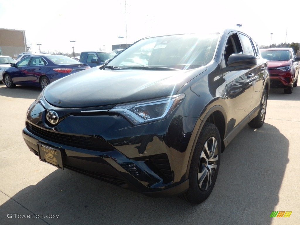 2018 RAV4 LE - Galactic Aqua Mica / Black photo #1