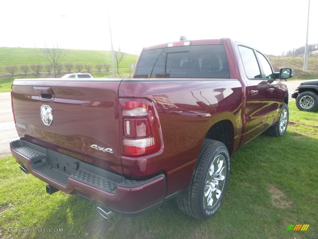 2019 1500 Big Horn Crew Cab 4x4 - Delmonico Red Pearl / Black photo #4