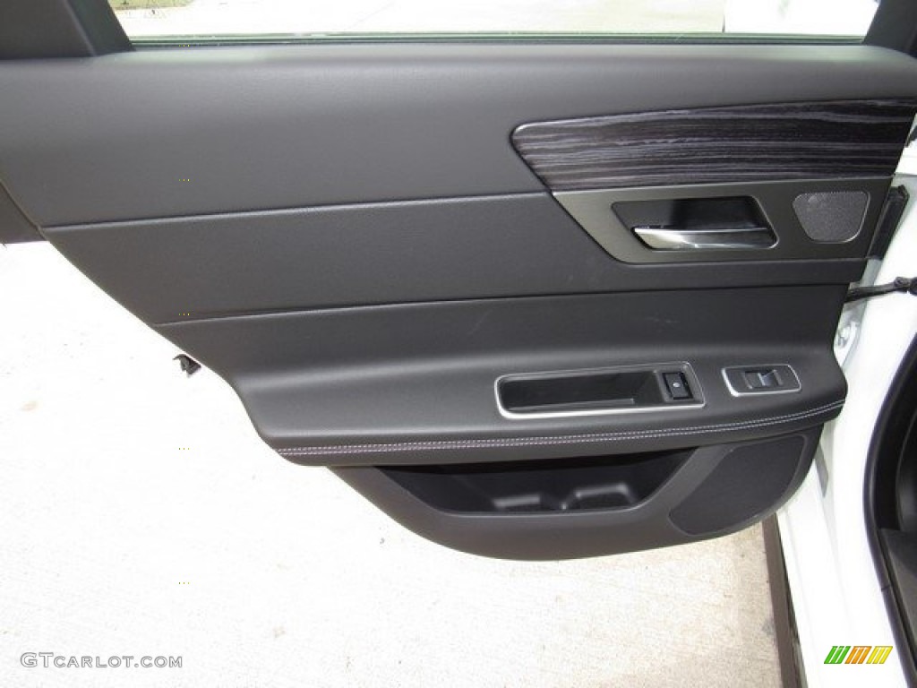 2018 Jaguar XF Sportbrake S AWD Ebony Door Panel Photo #126788645