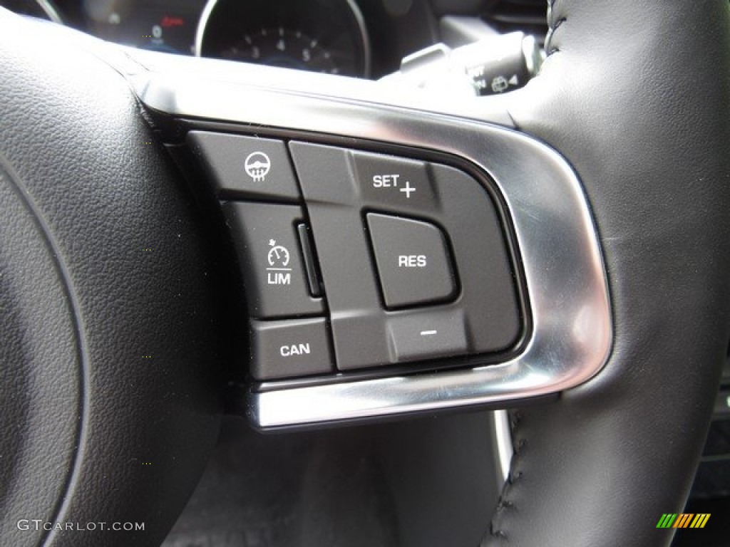2018 Jaguar XF Sportbrake S AWD Controls Photo #126788717