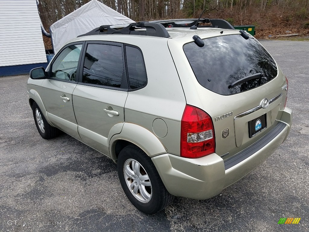 2006 Tucson Limited - Sahara Silver / Beige photo #2