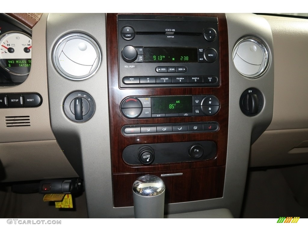 2006 F150 King Ranch SuperCrew 4x4 - Dark Shadow Grey Metallic / Tan photo #16