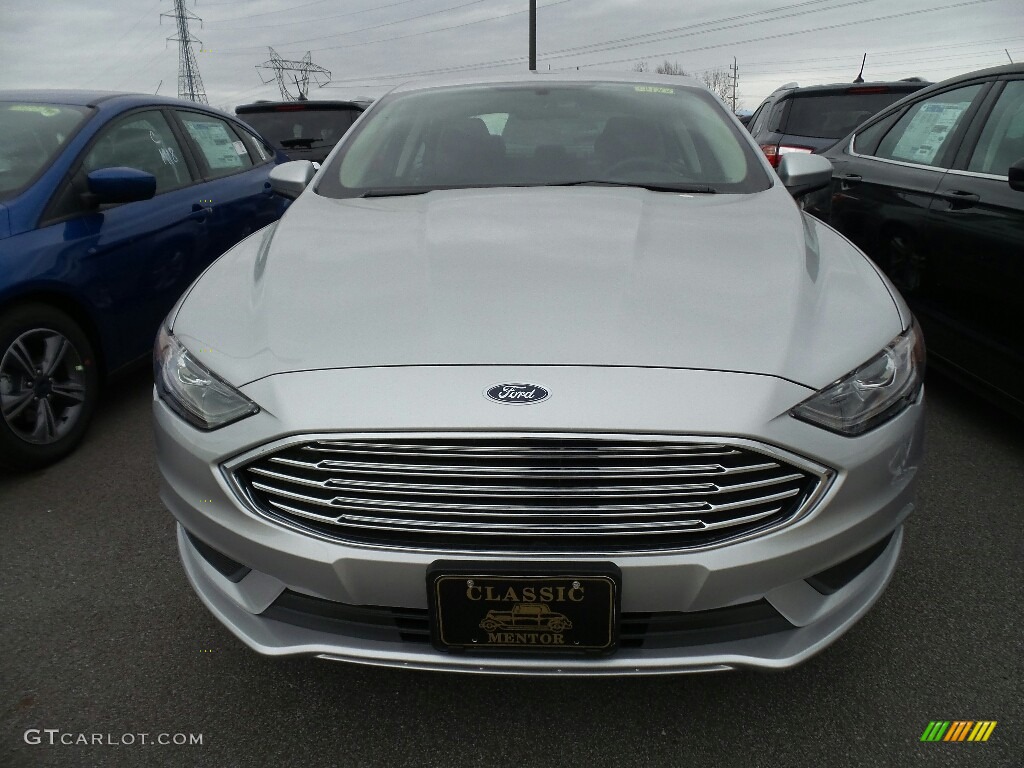 2018 Fusion SE - Ingot Silver / Ebony photo #2