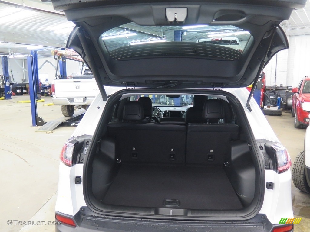 2019 Jeep Cherokee Limited Trunk Photo #126804767