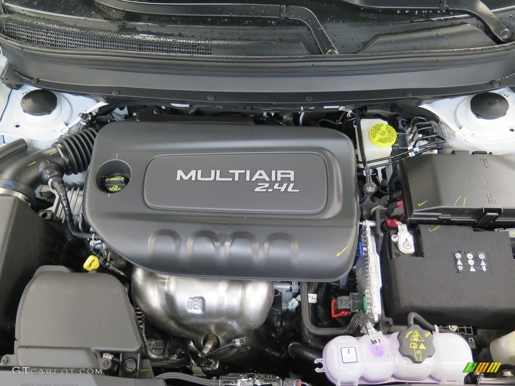 2019 Jeep Cherokee Limited 2.4 Liter DOHC 16-Valve VVT MultiAir 4 Cylinder Engine Photo #126804854