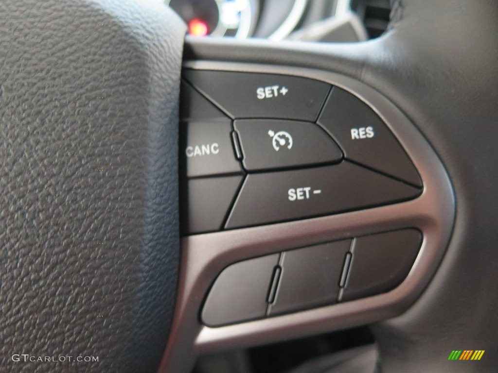 2019 Jeep Cherokee Limited Controls Photo #126804926