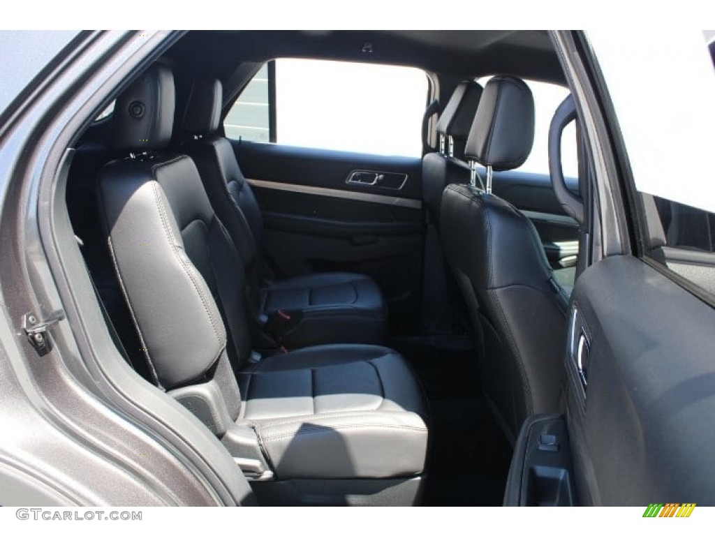 2018 Explorer XLT 4WD - Magnetic Metallic / Ebony Black photo #30