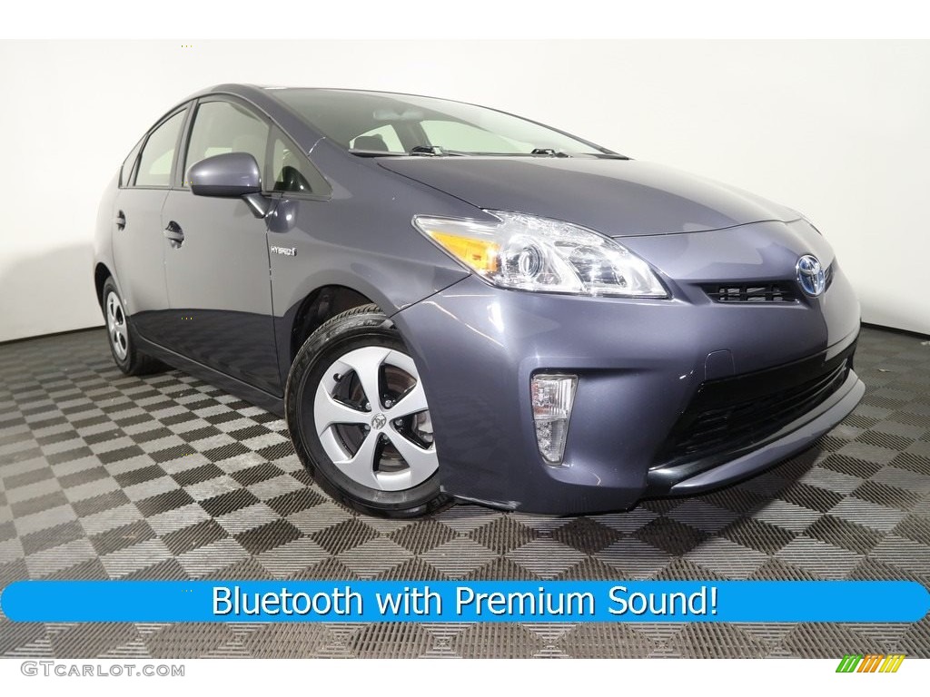 2015 Prius Two Hybrid - Winter Gray Metallic / Dark Gray photo #1