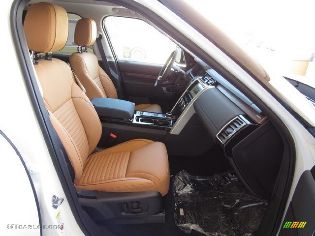 2018 Land Rover Discovery HSE Front Seat Photo #126810595