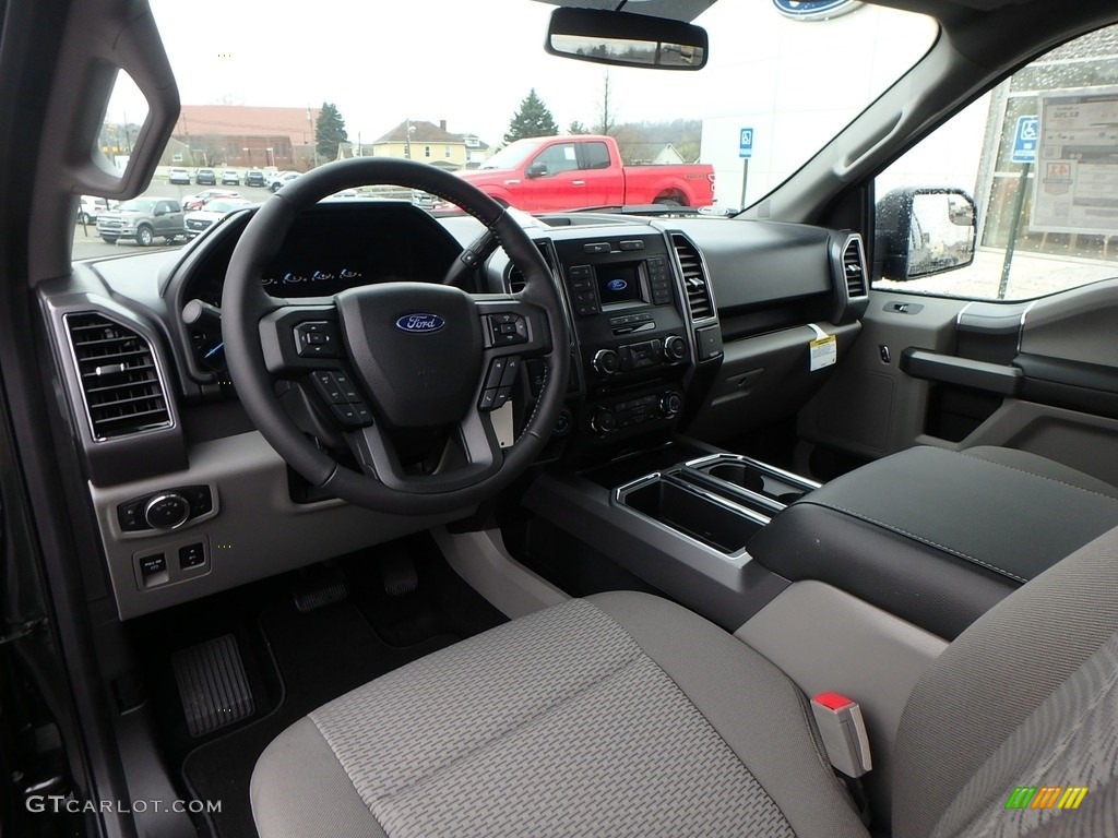 2018 F150 XLT SuperCab 4x4 - Guard / Earth Gray photo #11