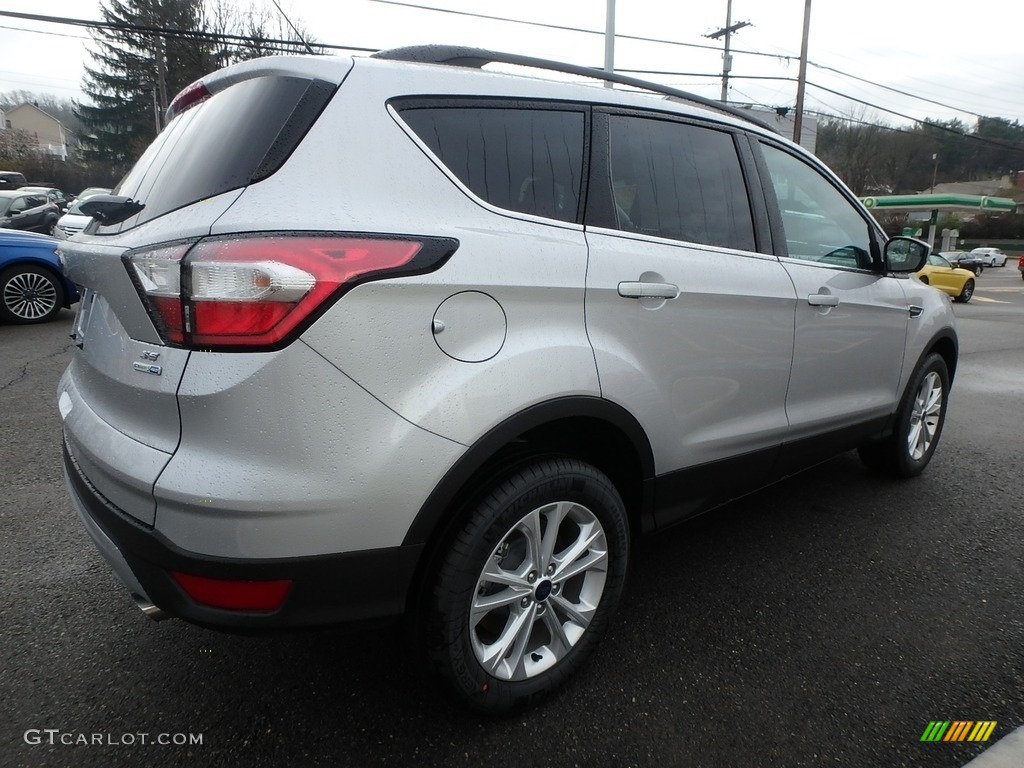 2018 Escape SE 4WD - Ingot Silver / Charcoal Black photo #5