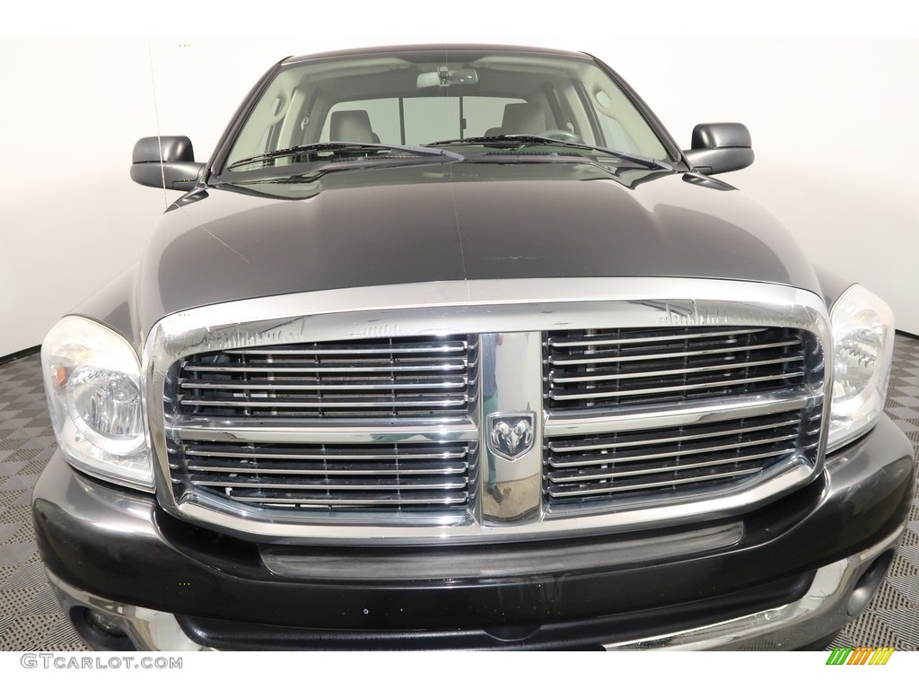 2008 Ram 1500 SLT Quad Cab 4x4 - Brilliant Black Crystal Pearl / Medium Slate Gray photo #5