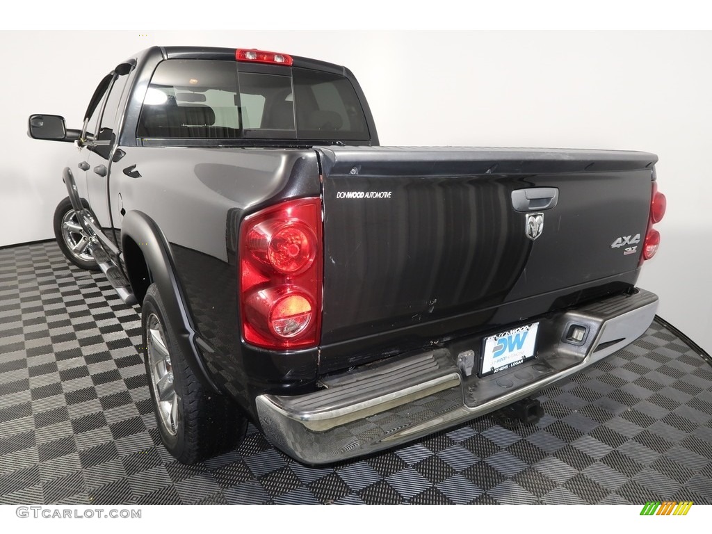 2008 Ram 1500 SLT Quad Cab 4x4 - Brilliant Black Crystal Pearl / Medium Slate Gray photo #9