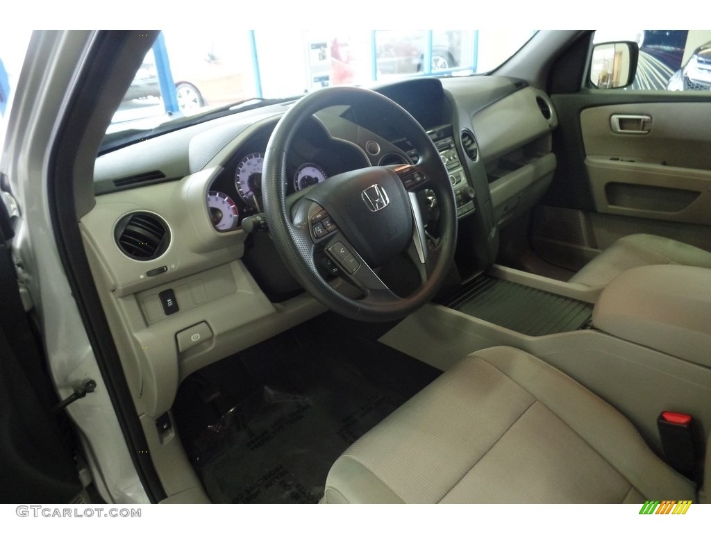 2015 Pilot EX 4WD - Alabaster Silver Metallic / Gray photo #13