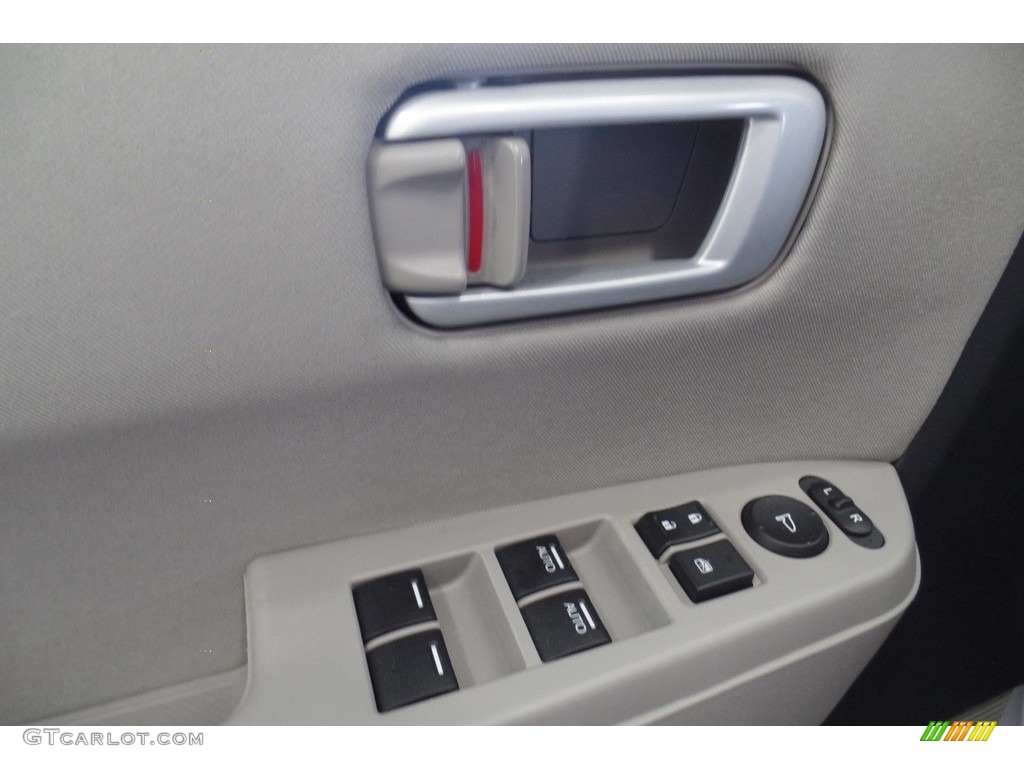 2015 Pilot EX 4WD - Alabaster Silver Metallic / Gray photo #21