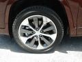 2019 Jeep Cherokee Overland Wheel and Tire Photo