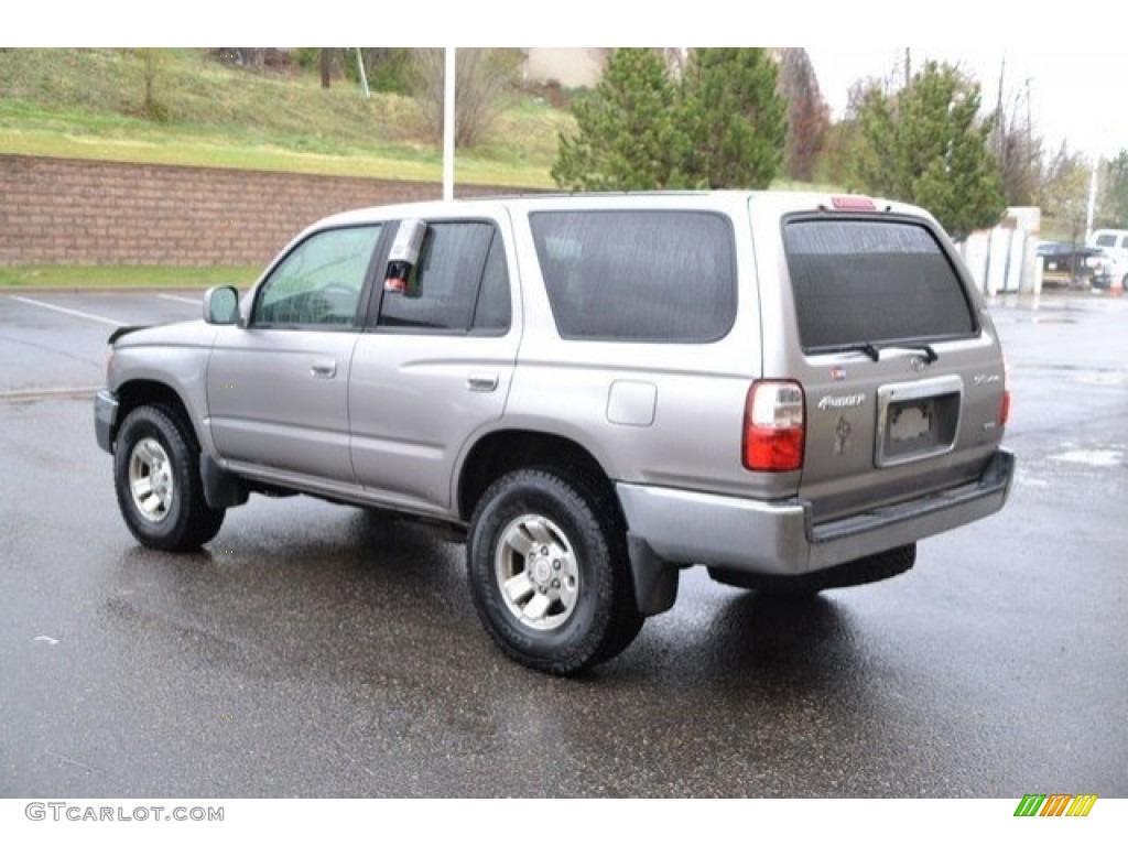2002 4Runner SR5 4x4 - Millennium Silver Metallic / Gray photo #5