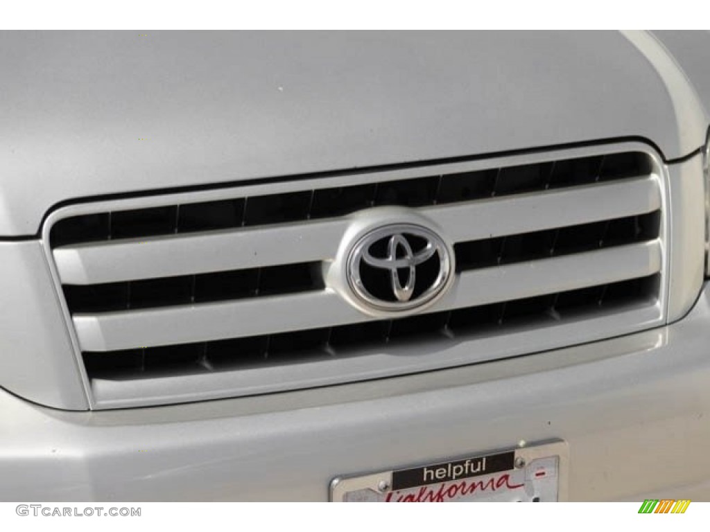 2007 Highlander  - Millenium Silver Metallic / Ash Gray photo #8