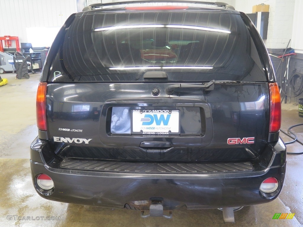 2004 Envoy SLT 4x4 - Onyx Black / Dark Pewter photo #11