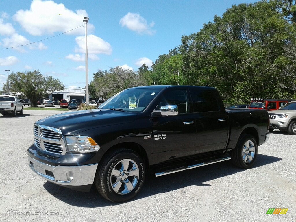 2018 1500 Big Horn Crew Cab - Brilliant Black Crystal Pearl / Black/Diesel Gray photo #1