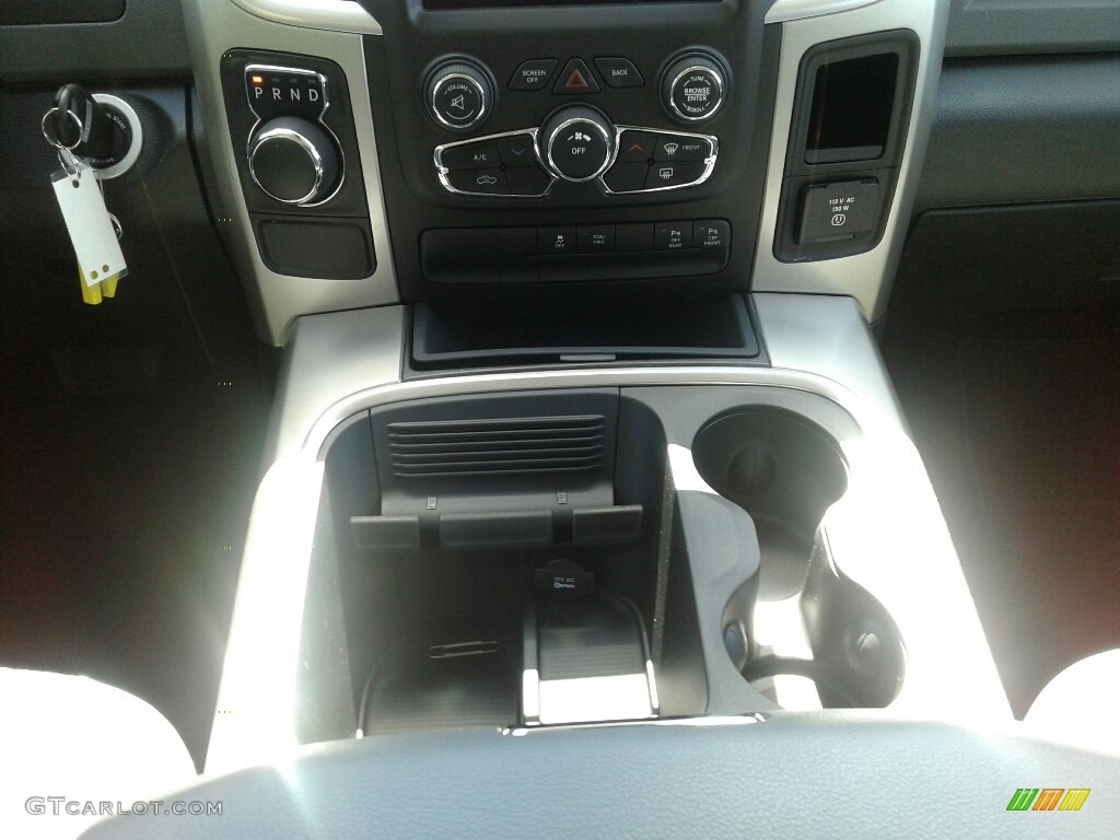 2018 1500 Big Horn Crew Cab - Brilliant Black Crystal Pearl / Black/Diesel Gray photo #16