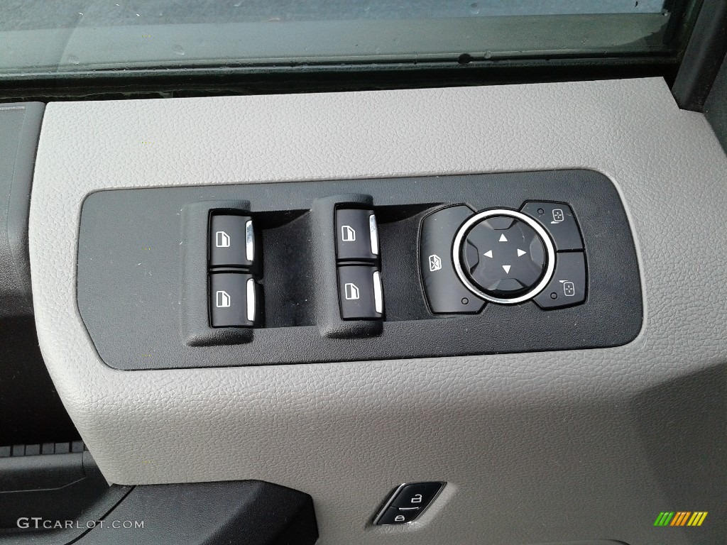2016 F150 XL SuperCab 4x4 - Shadow Black / Medium Earth Gray photo #9