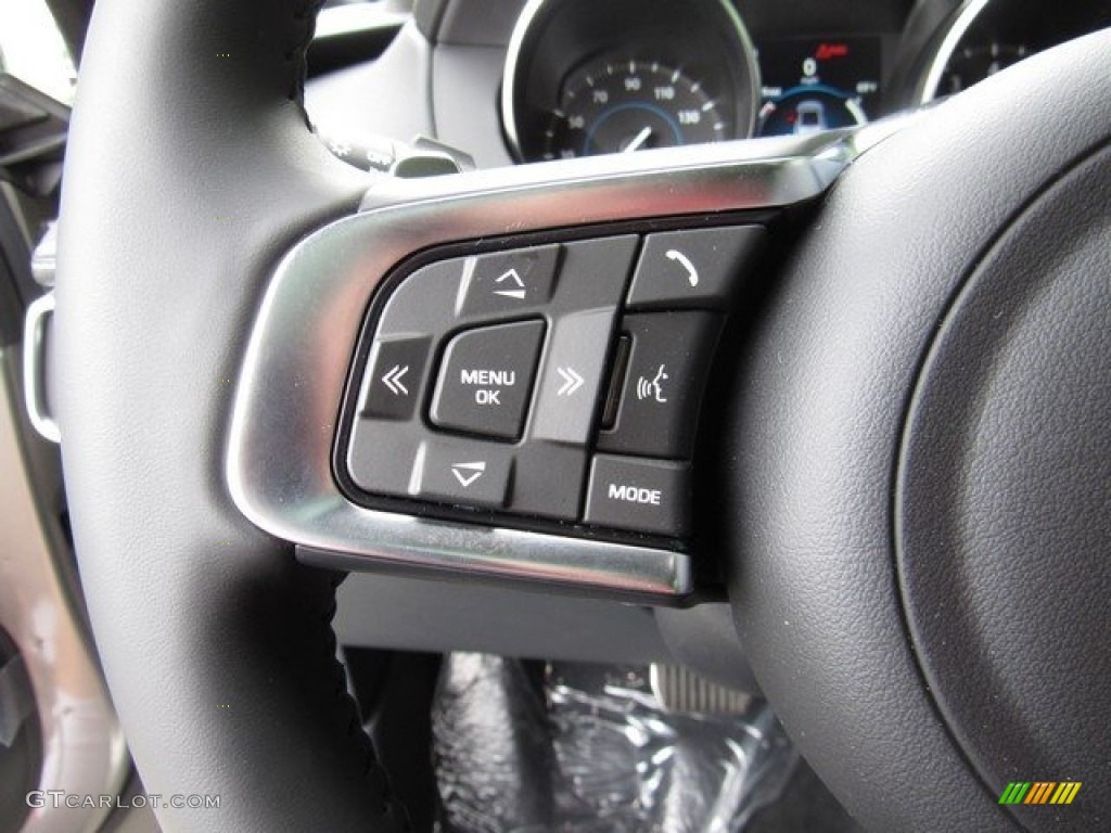 2018 Jaguar F-PACE S AWD Controls Photo #126831962