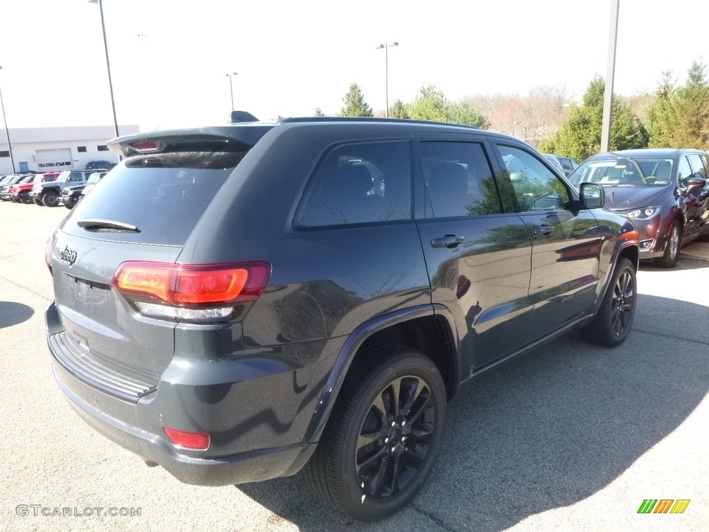 2018 Grand Cherokee Laredo 4x4 - Rhino / Black photo #5