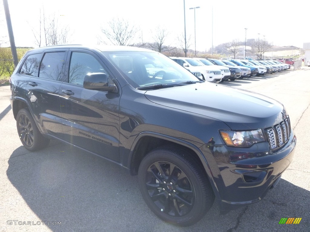 2018 Grand Cherokee Laredo 4x4 - Rhino / Black photo #7