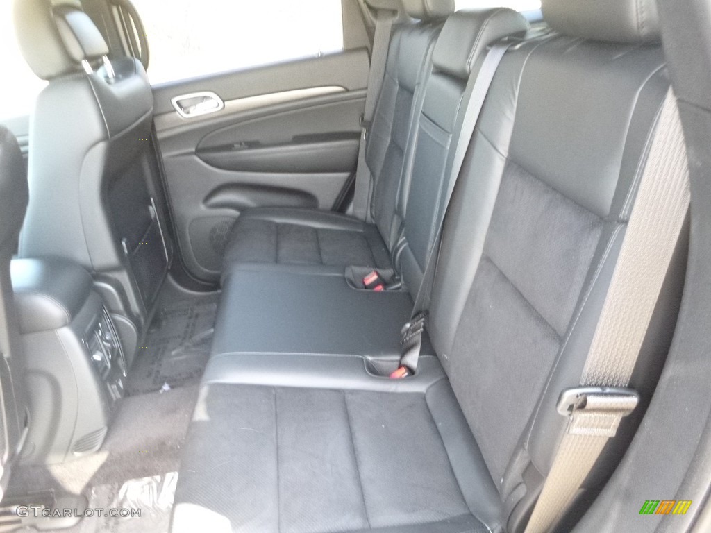 2018 Grand Cherokee Laredo 4x4 - Rhino / Black photo #13