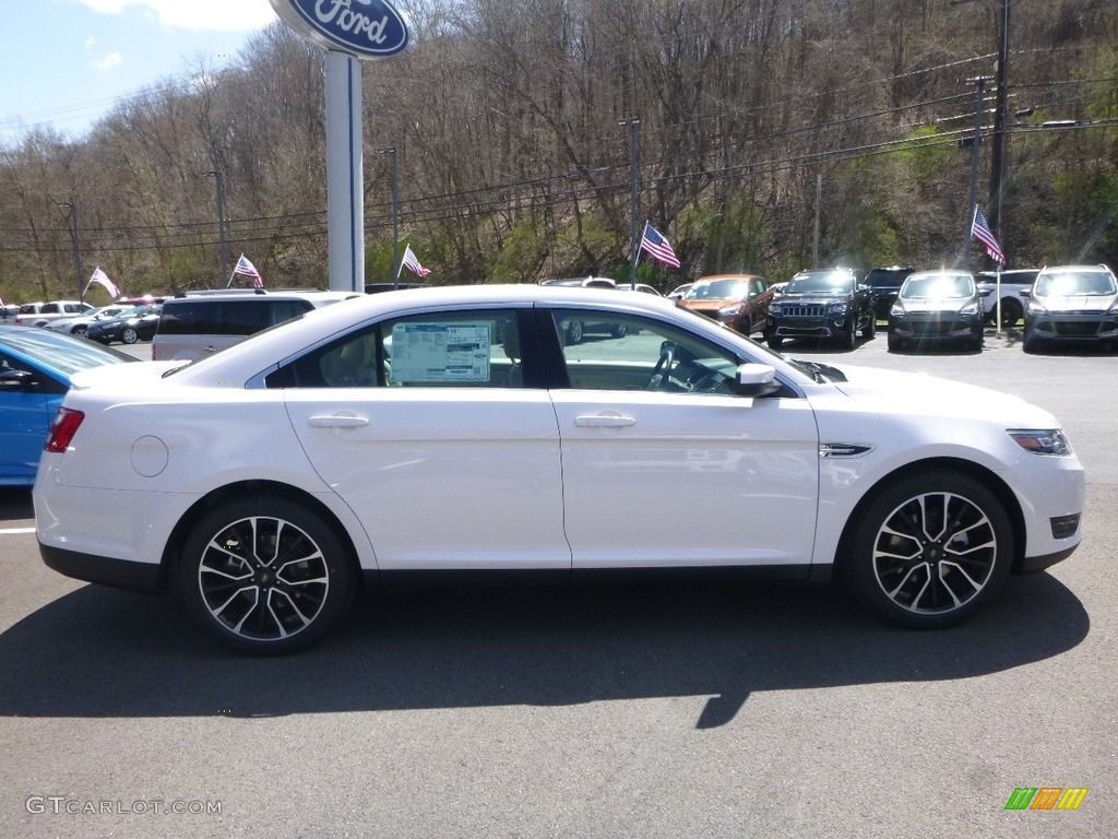 White Platinum 2018 Ford Taurus SEL AWD Exterior Photo #126838568