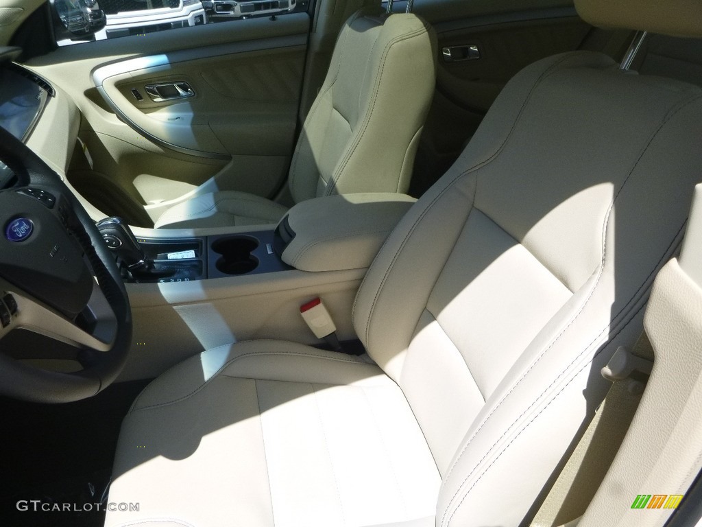 2018 Ford Taurus SEL AWD Front Seat Photo #126838796