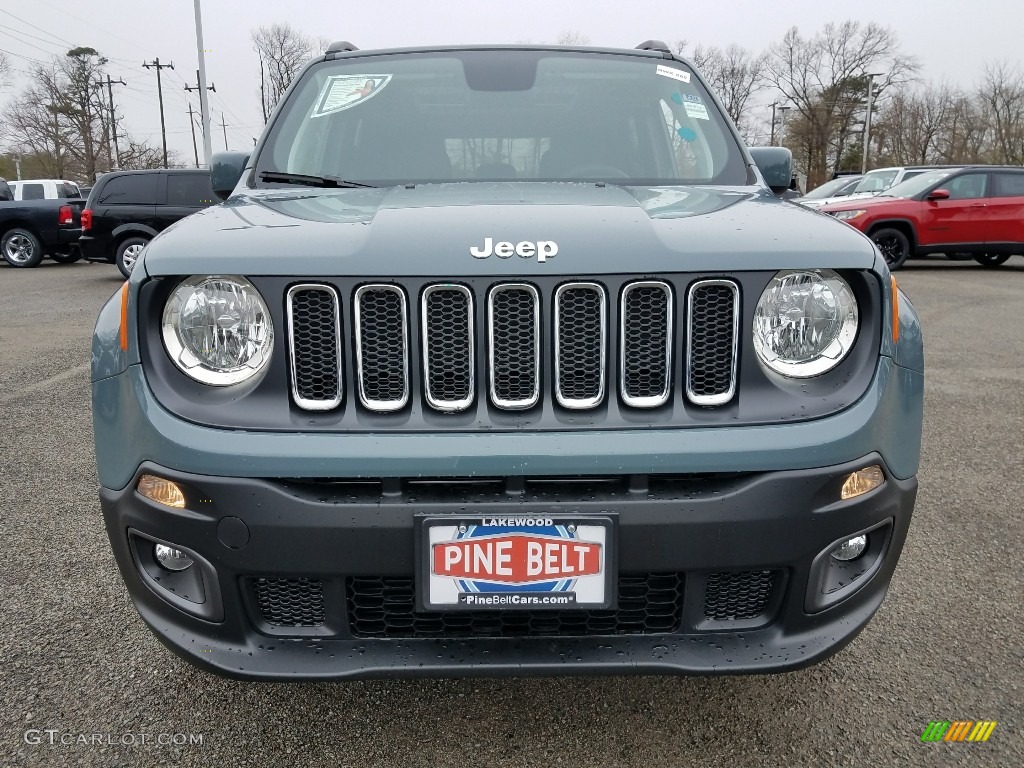 2018 Renegade Latitude 4x4 - Anvil / Black photo #2