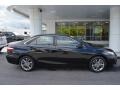 Attitude Black Metallic - Camry SE Photo No. 2